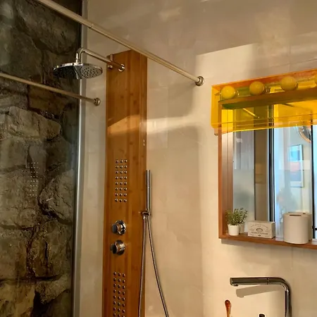 A Bright Art House With Parking Near Oaka For A Short * Αθήνα
