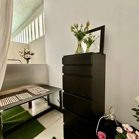 Σπίτι διακοπών A Bright Art House With Parking Near Oaka For A Short Αθήνα
